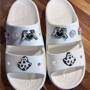 CROCS White Sandals 👻 Summerween edition!